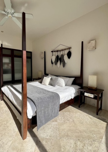 Double Penthouse Private Heated Jacuzzi and Rooftop Pool