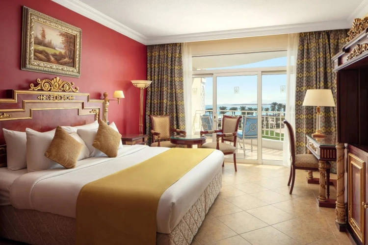 Double Suite Panorama View