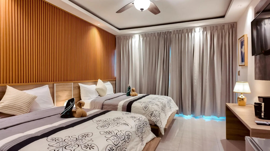 Deluxe Quadruple room