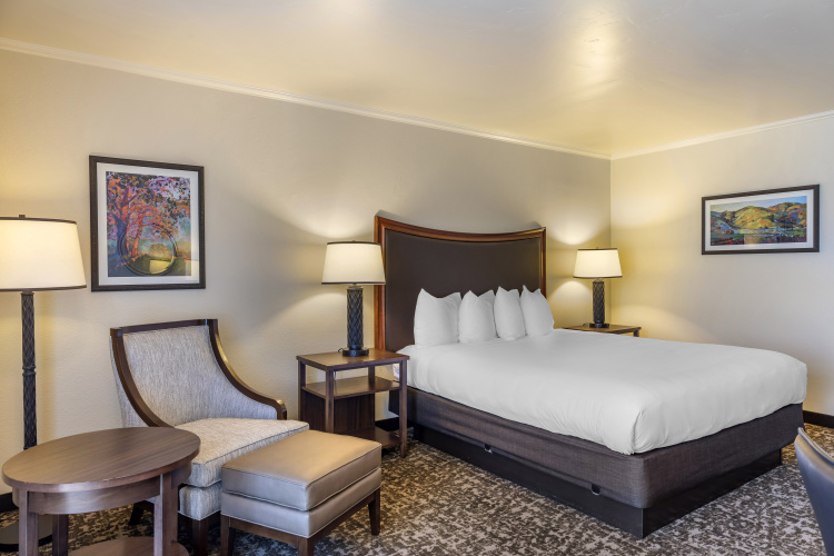 Best Western Plus Royal Oak Hotel photo 8
