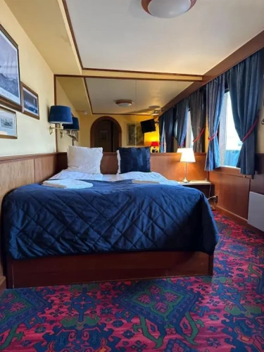 Double Cabin with sea view