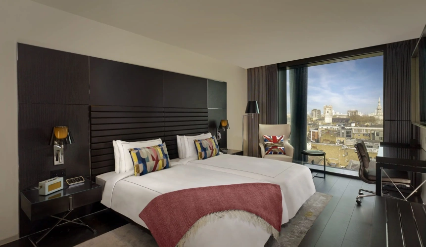Art Deluxe Twin room
