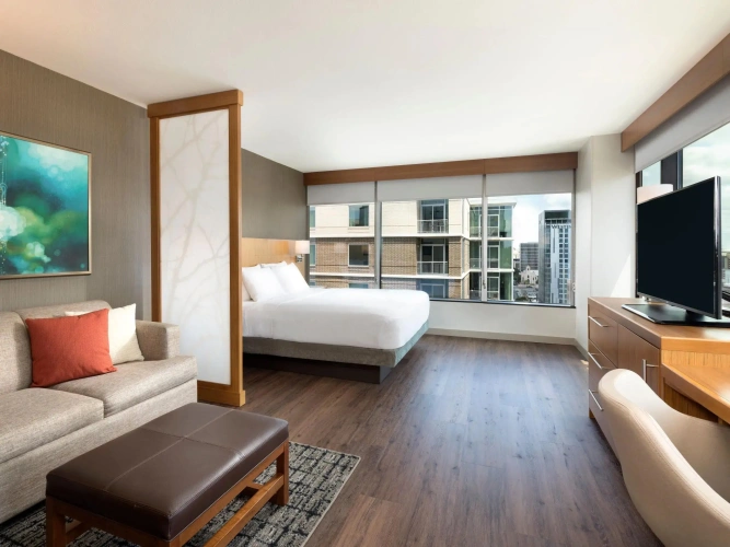 Corner View Double room