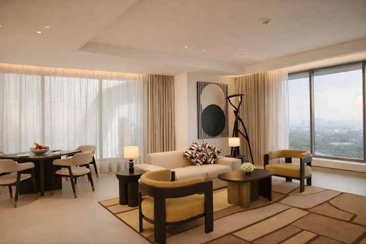 The H Hotel