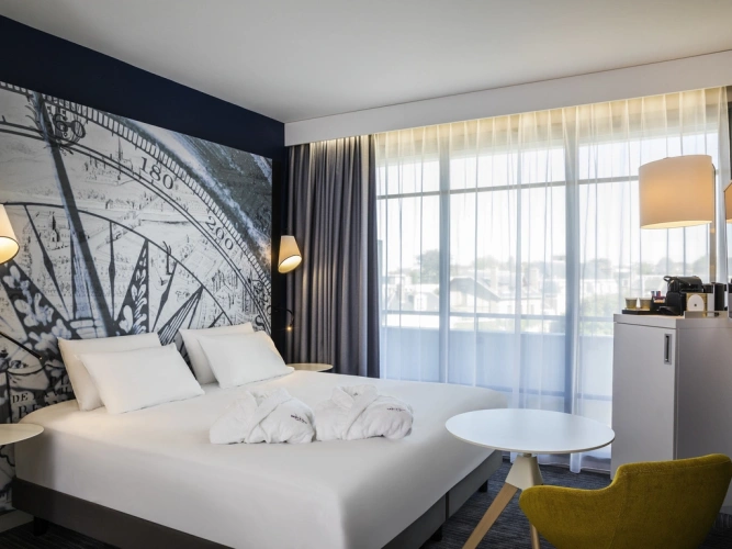 Double Suite with cathedral view