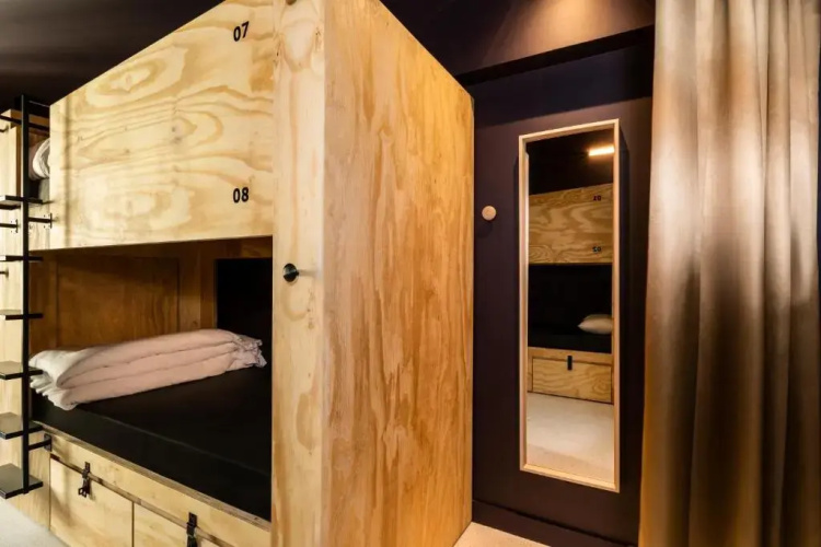 Jo&Joe Paris Nation — Hostel