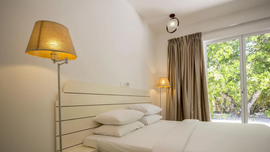 Dhigurah Retreat Beach