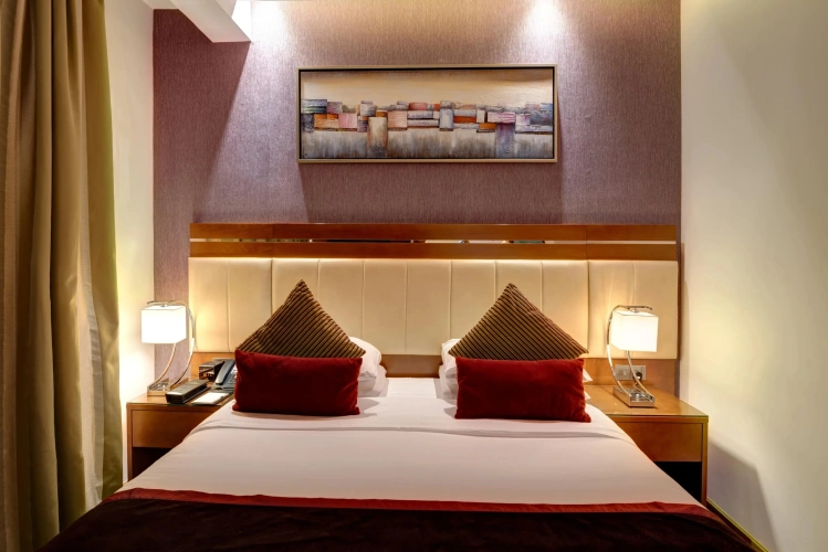 1 Bedroom Double Suite