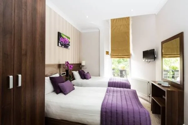 Garden view Twin room
