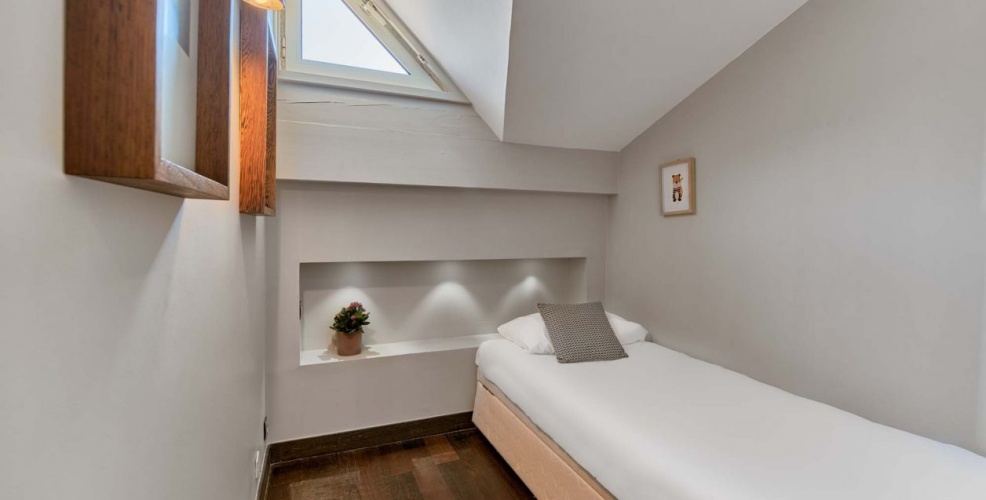 Bidarte Quadruple Apartment