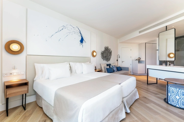 Superior Swim Up Twin room