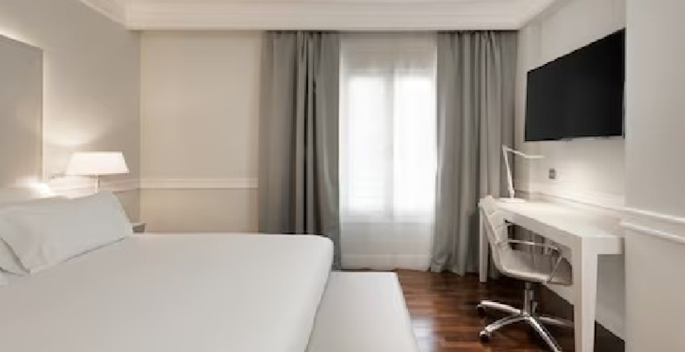 Adjoining Family room