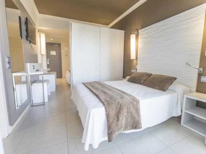 Standard Quintuple room