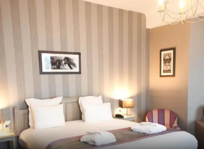Double Suite