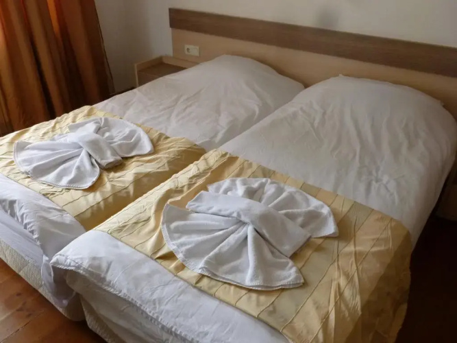 Eagles Nest Aparthotel