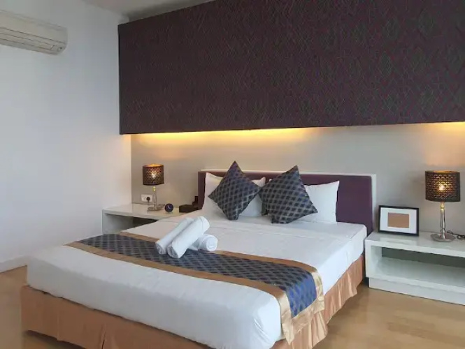 2 Bedrooms Deluxe Apartment