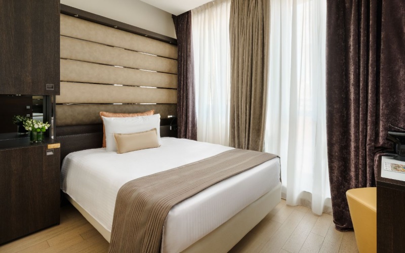Deluxe Single room