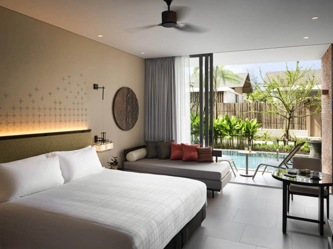 Family Pool Access Quadruple Suite