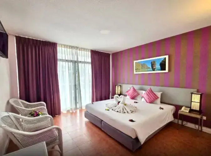Deluxe Double room with balcony