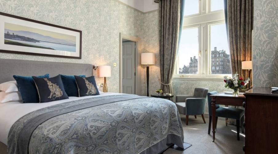 Balmoral Suite