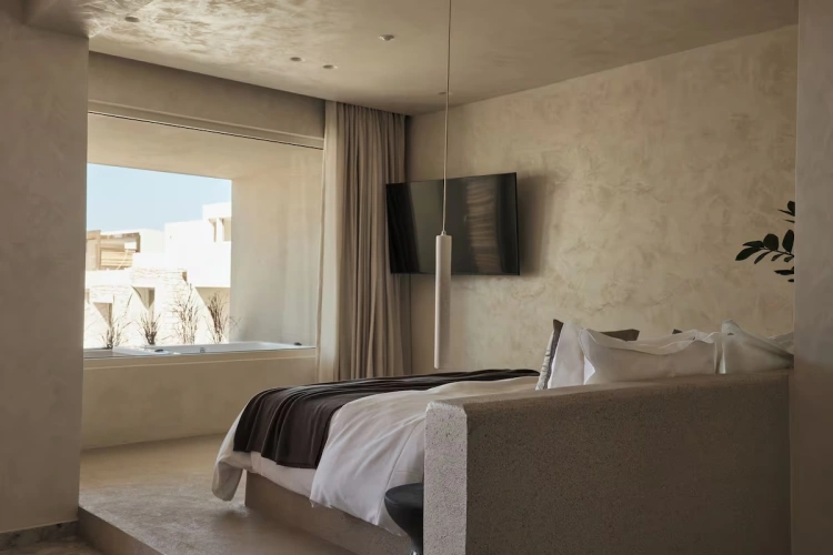 Haven with Outdoor Hydromassage Bathtub Double Suite with sea view