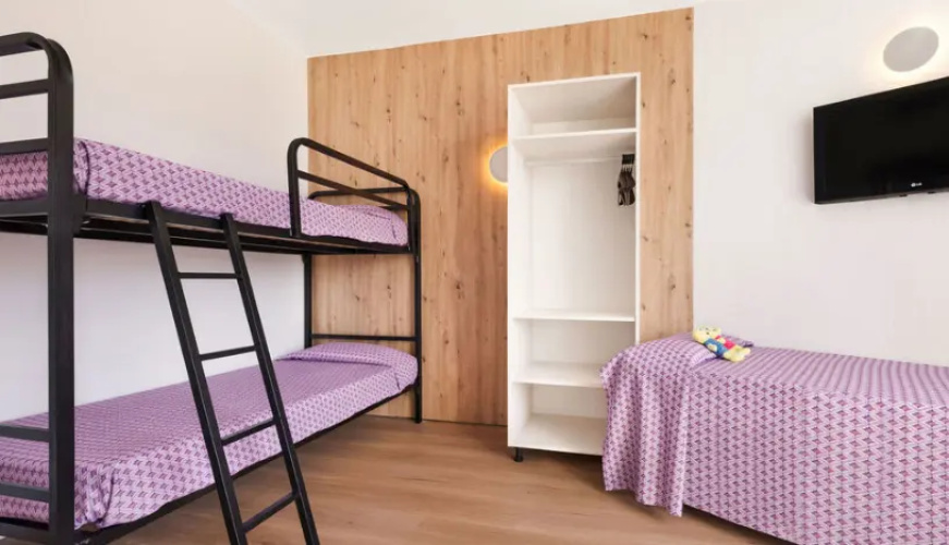 5 Family Suite