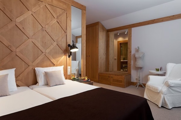 Superior Twin room