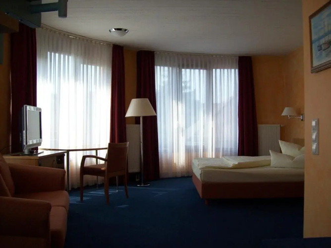 Allee-Hotel-Pavillon