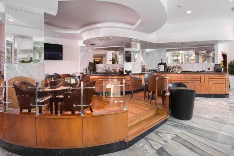Continental Family Hotel photo 18