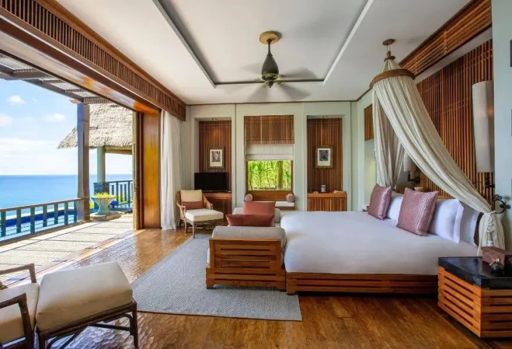 Peninsula Double Pool Villa with ocean view