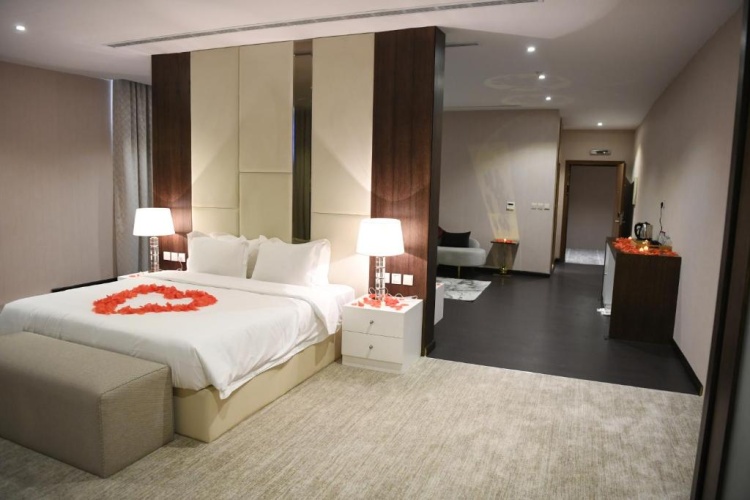 Double Suite