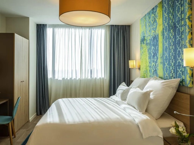 2 Bedrooms Quadruple Apartment