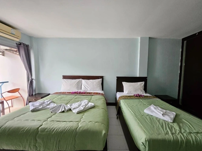 Triple room with balcony
