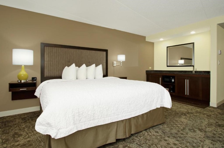 Accessible Double Suite
