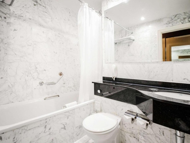 Ibis London Earls Court photo 31