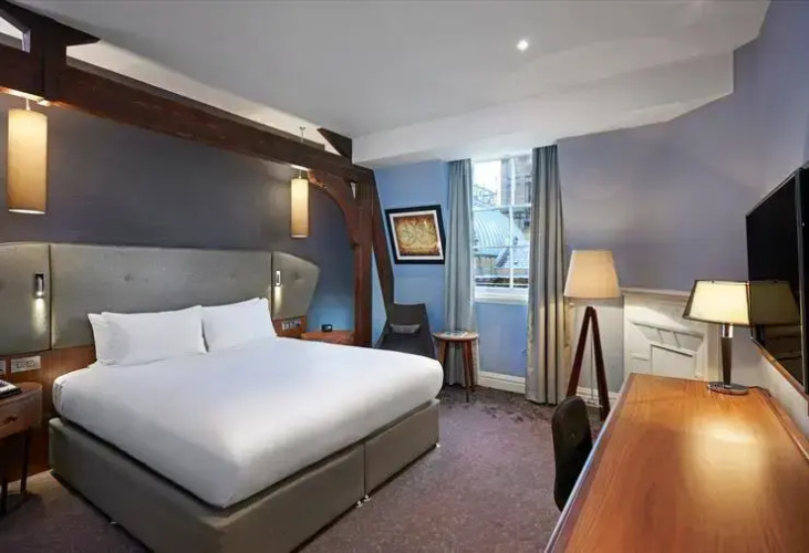 Deluxe Double room