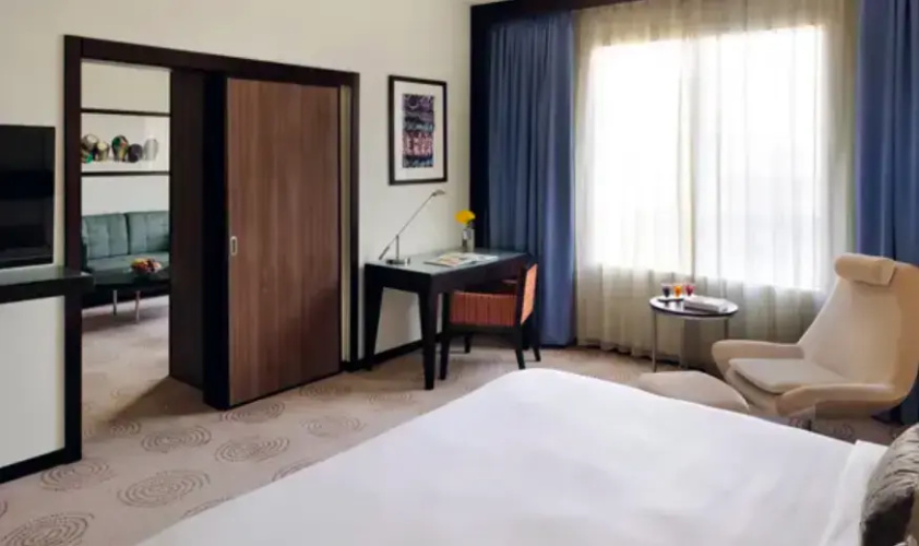 Avani Executive Double Suite — Twin Beds