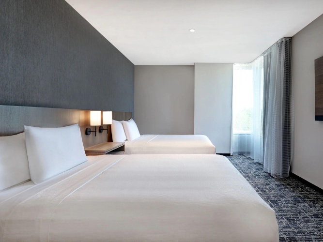 Accessible Twin Suite