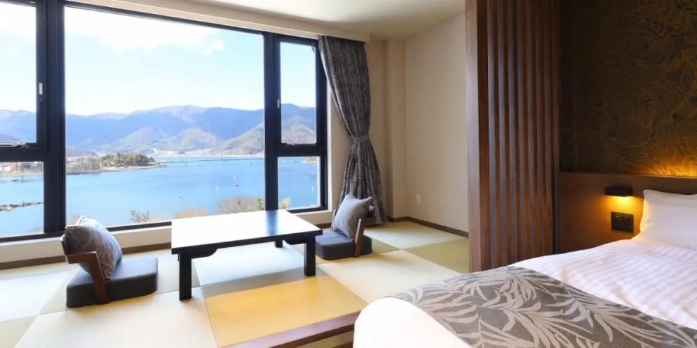 Western-Style + Tatami Space (Lower Floors) Quadruple room