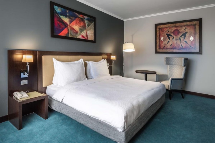 Double Suite