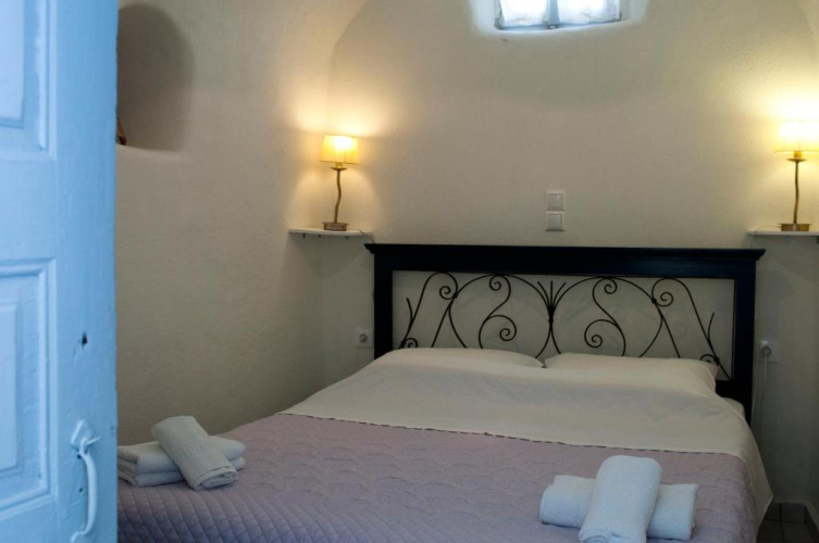 Emmantina Houses