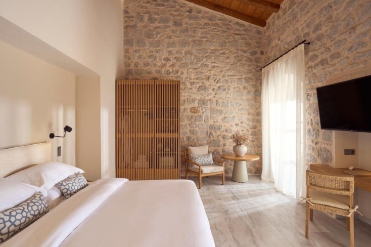 With Private Pool Interconnecting Suite Beachfront