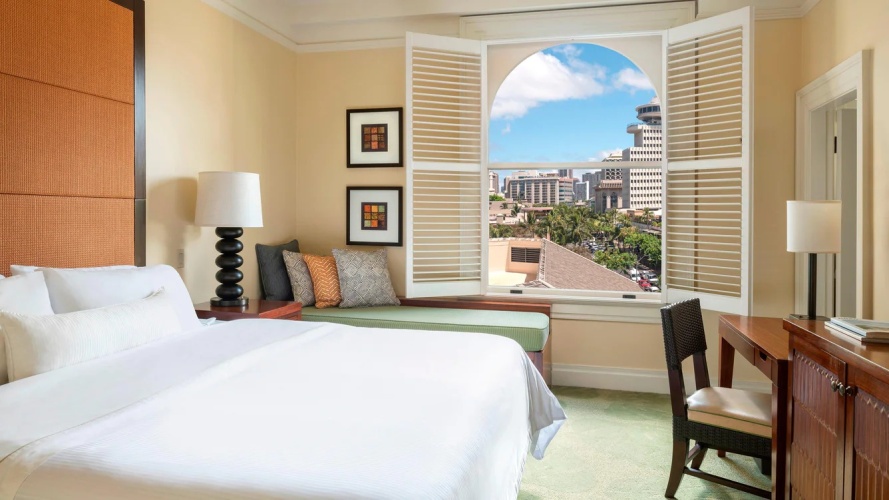 Historic Banyan Deluxe Double room with city view