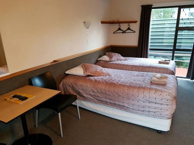 Twin Studio Unit