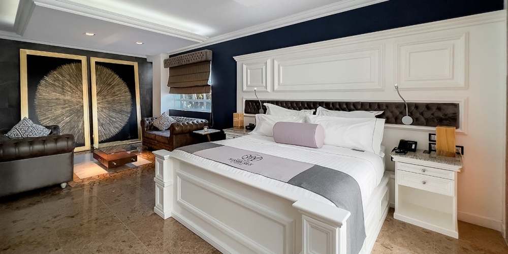 Master Double Suite