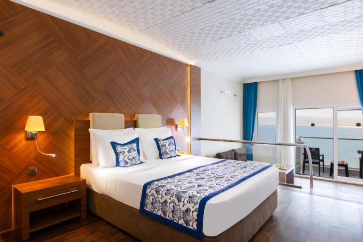 Double Junior Suite with sea view