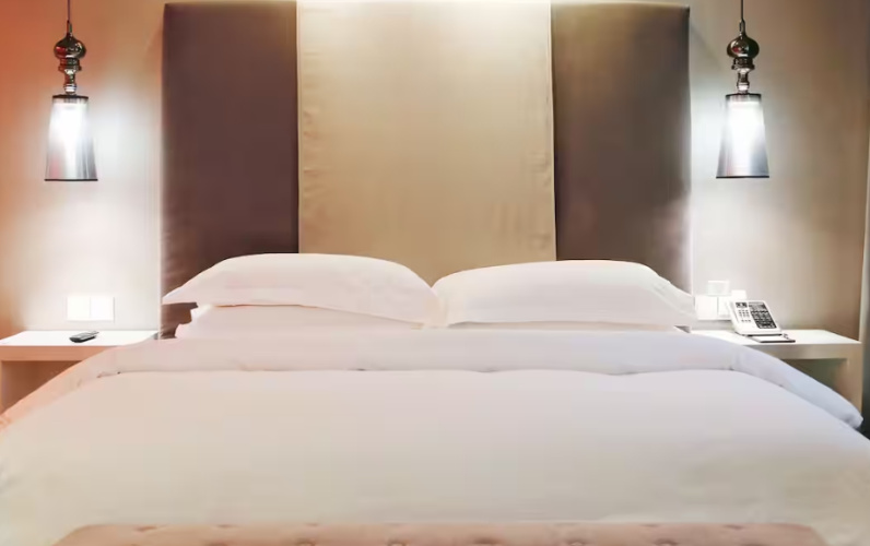 Super Double Sassy room