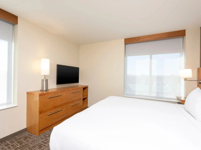 Corner Double Suite