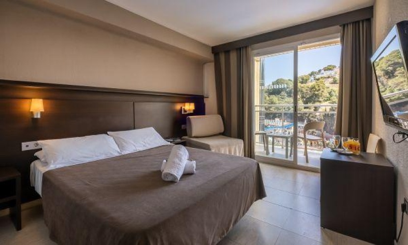 Aqua Park View Single room