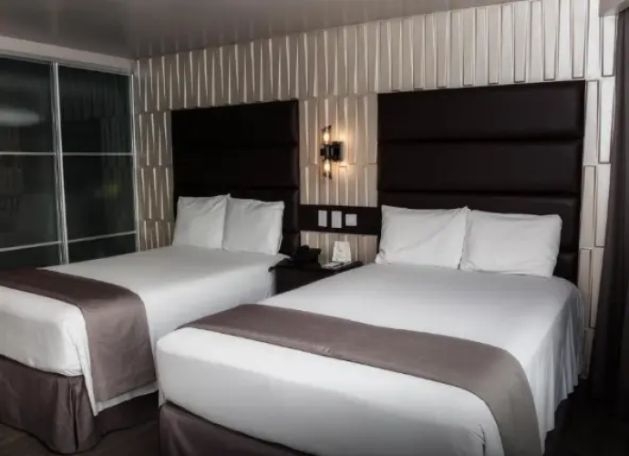 Superior Quadruple room
